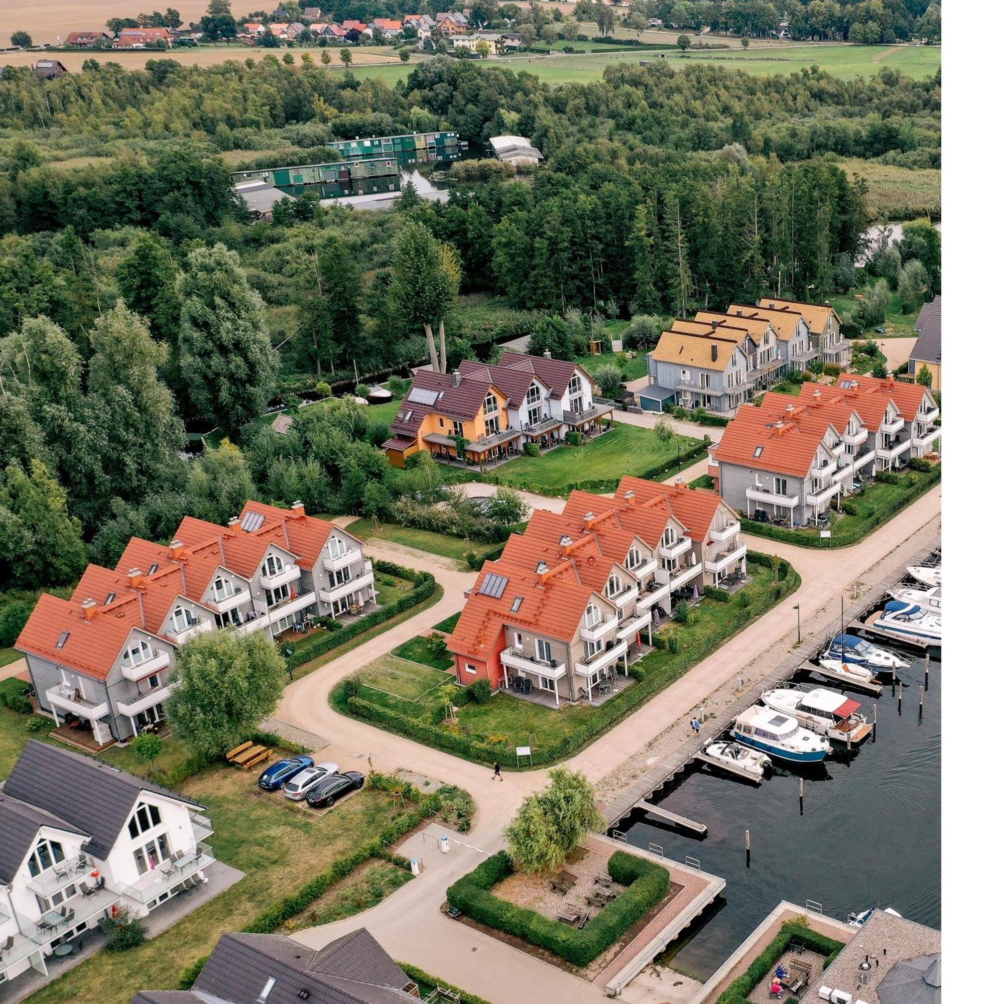 Hafendorf Haus 7_ Apartment 4 Plau am See Eksteriør bilde